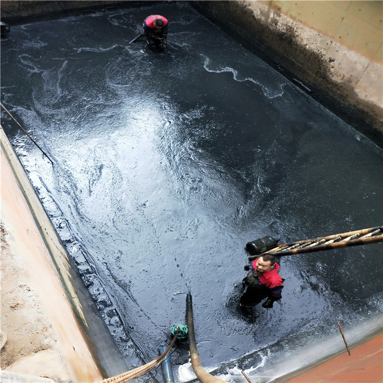 金秀废水池清理