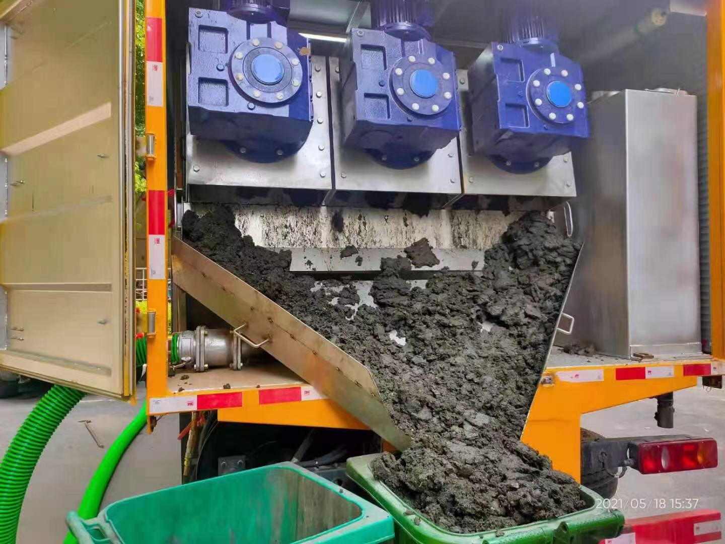 金秀化粪池清掏城市维护站-泥浆净化干湿分离处理